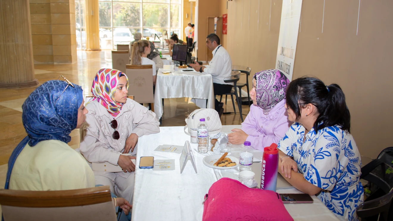 Selçuk Üniversitesi, aday öğrencilere kapılarını açtı